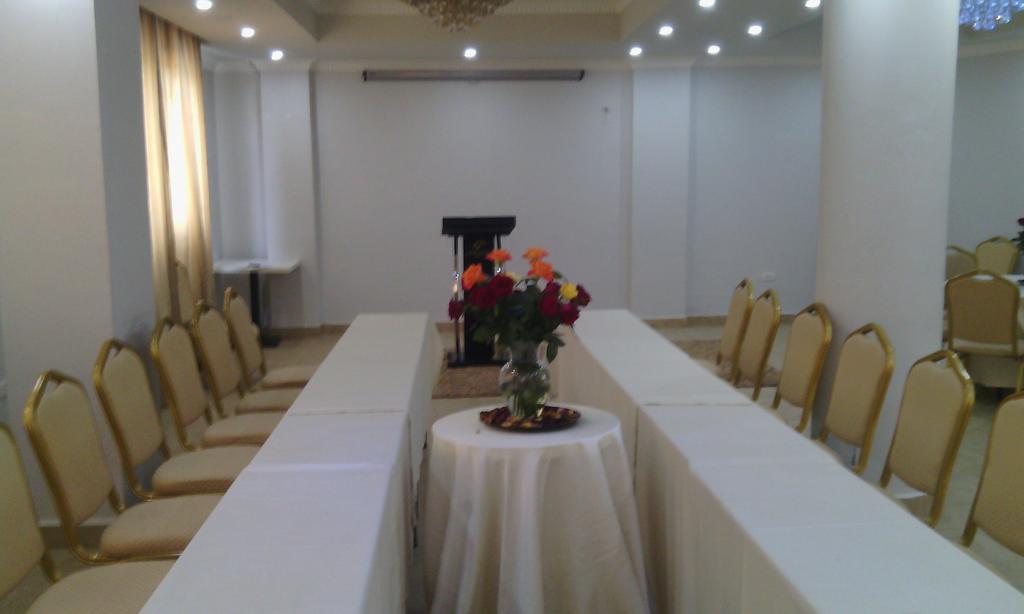 Addissinia Hotel Dış mekan fotoğraf